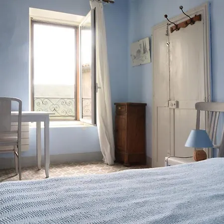 Beautiful Mediterranean House With Character Prázdninový dům